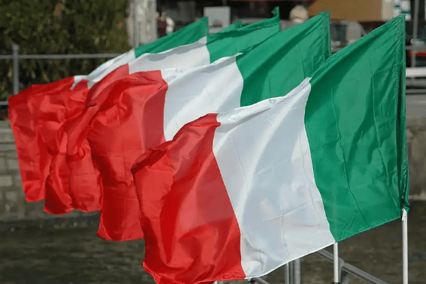 EHT - Italian Flags