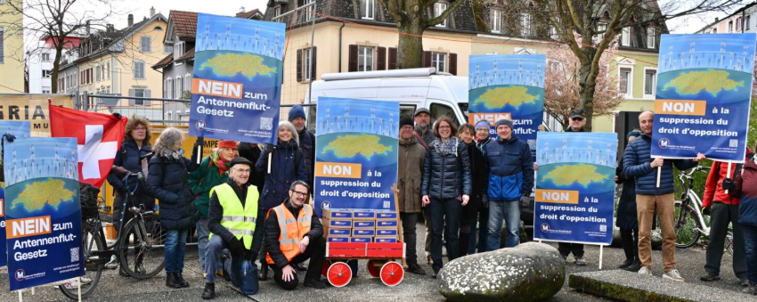 15160 Unterschriften gegen Teilrevision des Fernmeldegesetzes